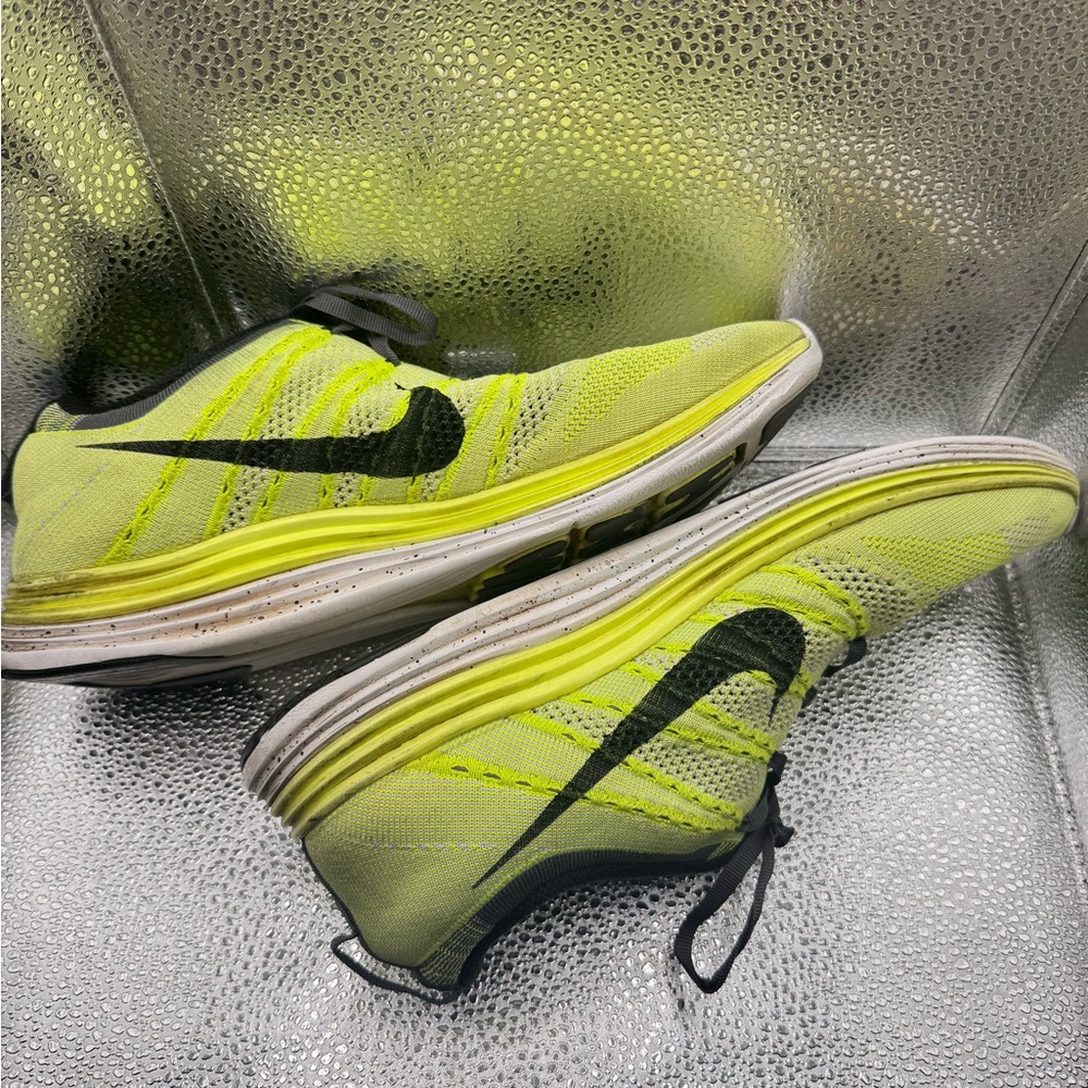 Nike Flyknit Lunar 1+ Volt Black 554887-705 Men’s Size 10.5 Running Shoes - Picture 2 of 11